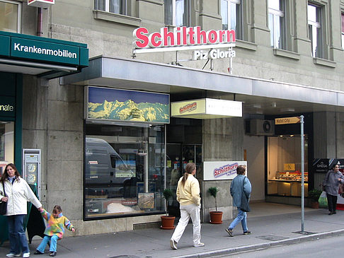 Foto Einkaufsstraße in Interlaken - Interlaken