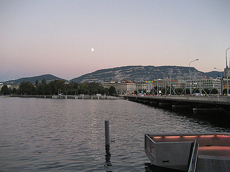 Genfer See bei Nacht